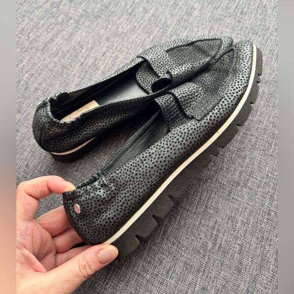 AGL Attilio Giusti Leombruni Micro Pointed Toe Loafer Gray Mini Leopard spot 6 - Picture 2 of 10